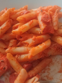 Una foto de Pasta con salchichas