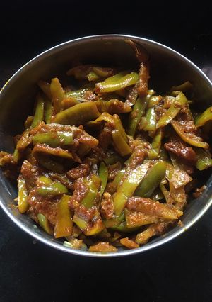 ટિંડોળા નું શાક (Tindora Shak Recipe In Gujarati) રેસીપી મુખ્ય ફોટો