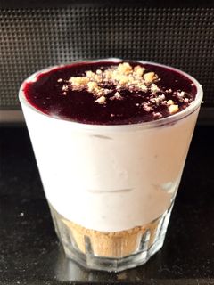 Una foto de Cheesecake exprés en vasitos sin horno