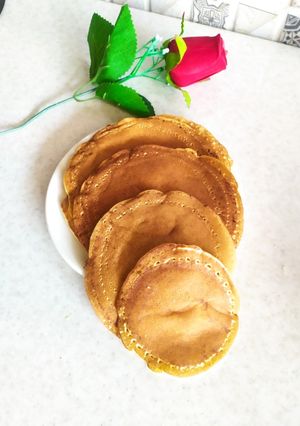 عکسی از دستور پنکیک گلاب زعفرون
