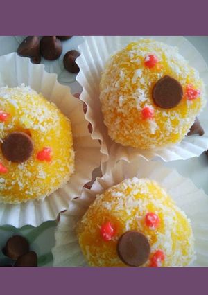 A picture of Mango Coconut Ladu.