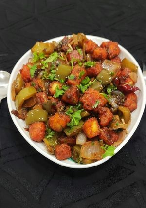 પનીર ચીલી (Paneer Chili Recipe In Gujarati) રેસીપી મુખ્ય ફોટો