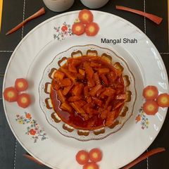 A picture of झणझणीत गाजर लोणचे.