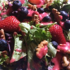A picture of Multicolored Salad Dressed with Cranberries Vinaigrette.