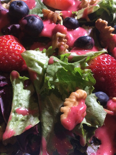 A picture of Multicolored Salad Dressed with Cranberries Vinaigrette.
