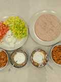 Kebab de pollo con salsa de yogur
