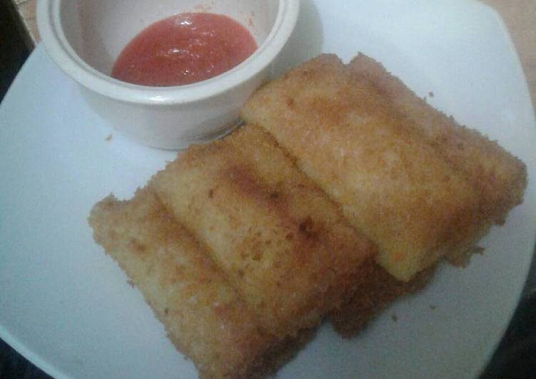 Risoles TESIS (telur sosis)