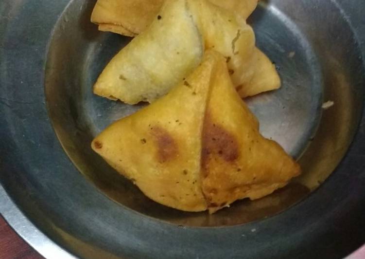 Simple Way to Prepare Favorite Samosa