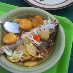 A picture of Potato and Plantain fish Pepper soup.