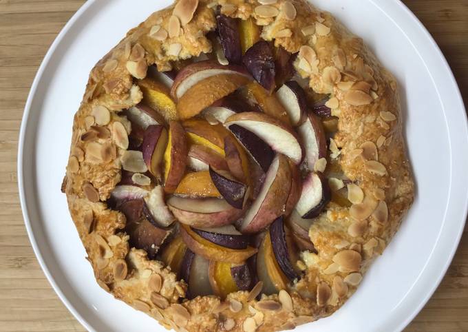 Tarte Rustique Pêches et Nectarines