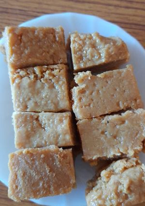A picture of Milk cake.