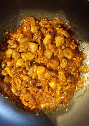 A picture of Mushroom Bhaji.