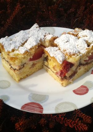 Zdjęcie przepisu Sernik ze śliwkami i kruszonką.