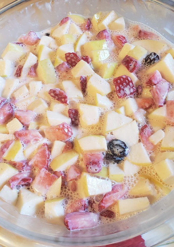 Una foto de Postre de manzana y fresa