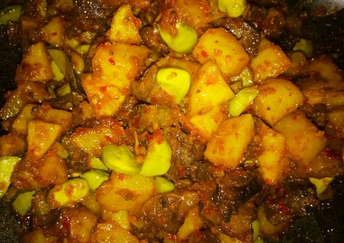 Sambal Goreng Kentang Petai Ati Ampela