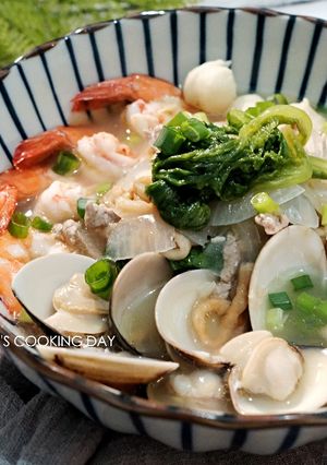 台南美味海鮮鍋燒意麵 的食譜成品照片