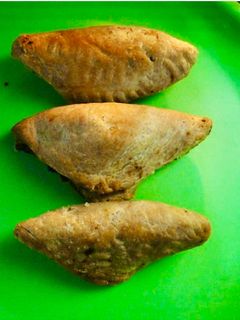 आलू मटर पैटिज (aloo matar pattice recipe in Hindi) रेसिपी मुख्य फोटो