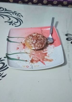 A picture of Raaj kachori.