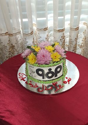 عکسی از دستور کیک بازنشستگی با آرم مجتمع فولاد
