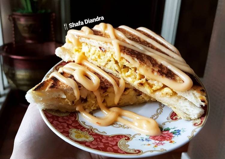 Scramble Egg Bread (easy breakfast menu)🇺🇸