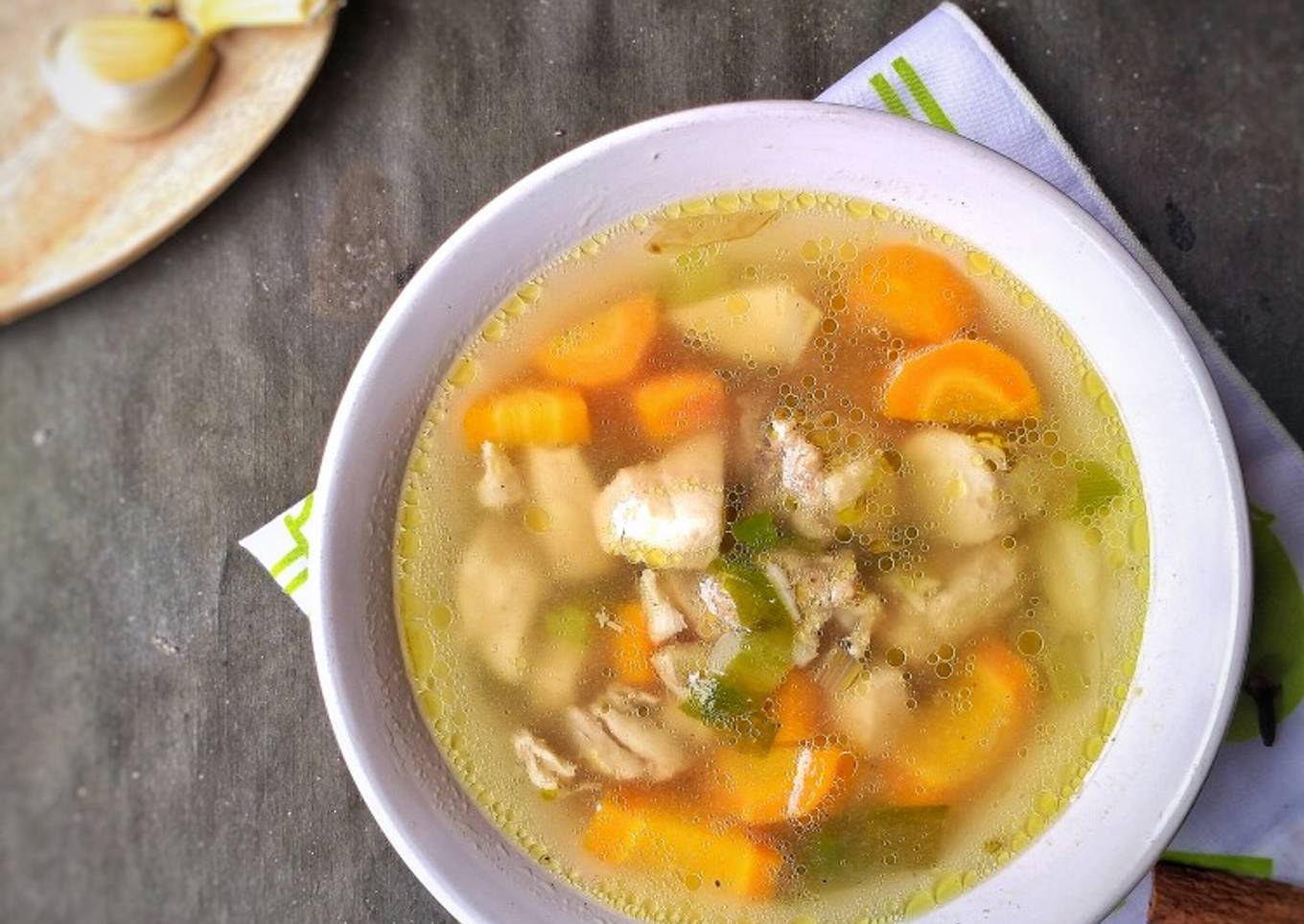 Sop Ayam ala Pak Min Klaten