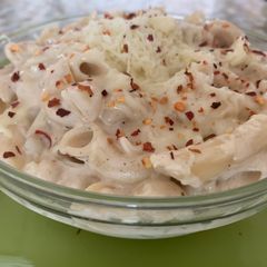 A picture of White sauce Macaroni.