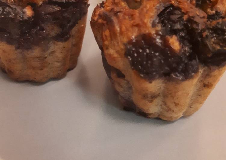 Mini muffins façon banana bread aux myrtilles et graines de courge