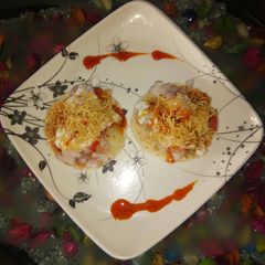 A picture of Bread papdi chat.