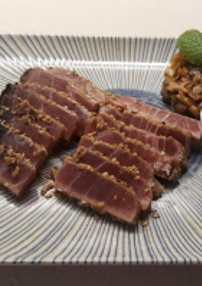 Una foto de Tataki de atún