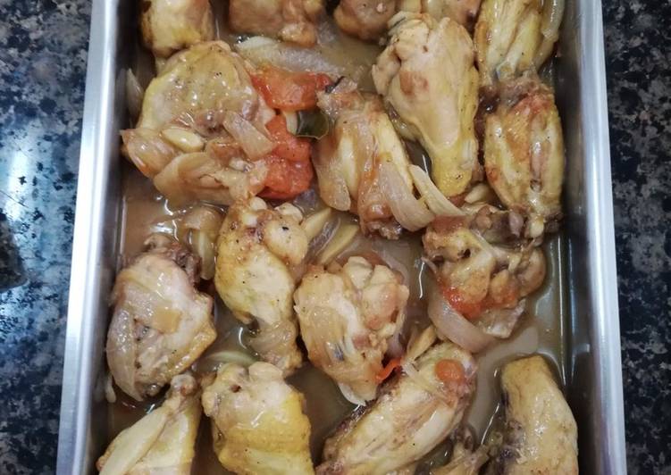 Pollo con vino y cerveza