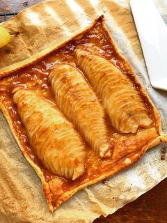 Une photo de ☆Tarte Fine aux Poires et Caramel☆