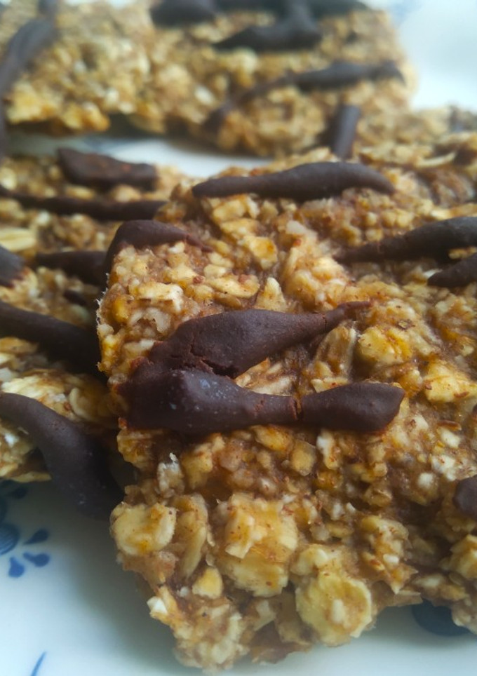Una foto de Galletas de avena y plátano