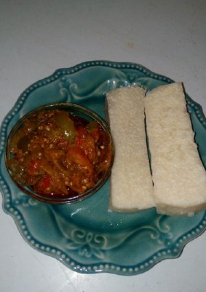 A picture of Garden egg sauce.