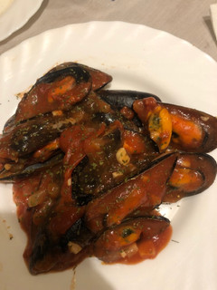Una foto de 242. Mejillones con tomate (picoteo)