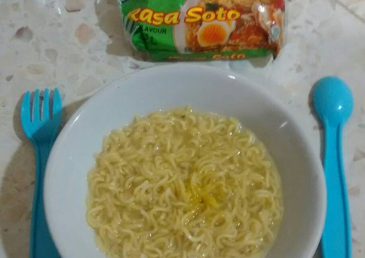 Resep Mie rebus rice cooker yang Menggugah Selera