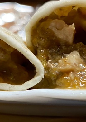Una foto de Burritos de costillas de cerdo en Crock Pot