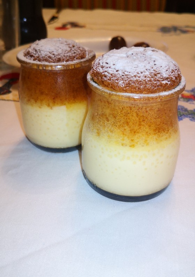 Una foto de Flan japonés con bizcocho kasutera