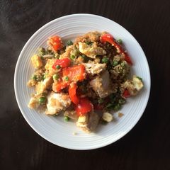 A picture of Chicken fried quinoa.