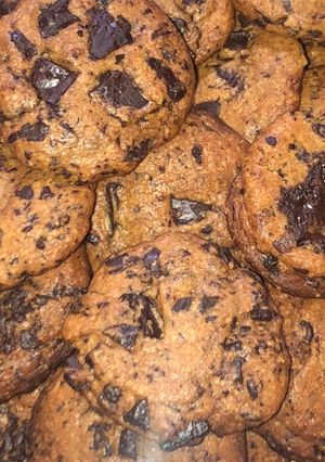 A picture of Chocolate Chip Cookies.
