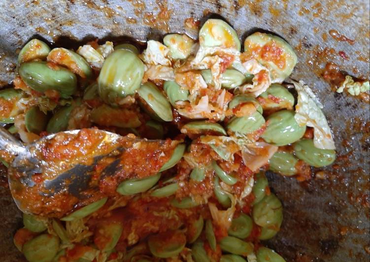 Resep Sambal petai pelengkap nasi dongdang ala gadis pangandaran 😙🥰 Jadi, Menggugah Selera