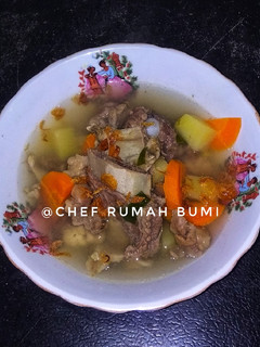 Foto resep 4. Sop Bebalung Sapi sayuran
