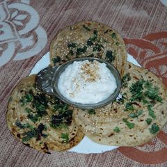 A picture of Sesame Paratha.