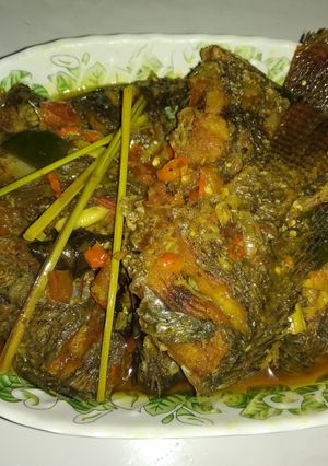 Foto resep Ikan mujaer bumbu kuning Asam manis