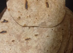 Una foto de Pan Chapati sin levadura, ideal pollo con curry o tacos !