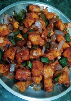 चिली पनीर (Chilli paneer recipe in hindi) रेसिपी मुख्य फोटो
