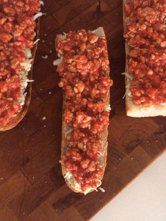 Una foto de Panini de pollo casero