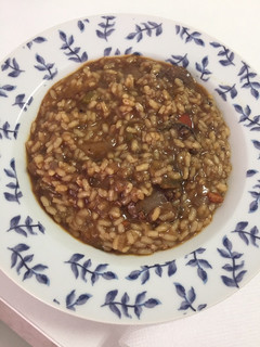 Una foto de Arroz con higadito de pollo!!