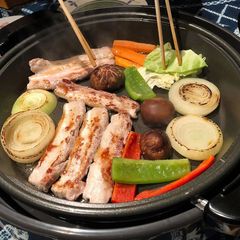 A picture of Yakiniku.