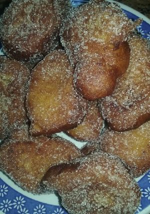 A picture of Pumpkin Fritters (Buñuelos de Calabaza).