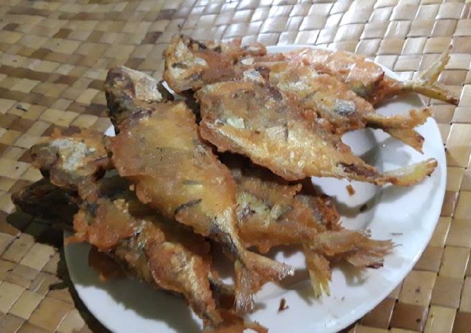 Ikan kembung goreng tepung